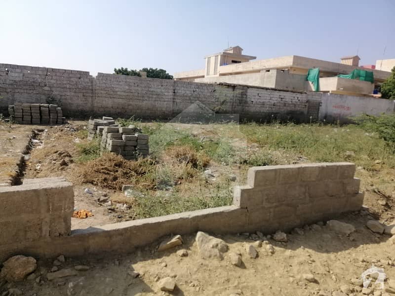 Al Hamd Town  Near Gulshan E Maymar scheme45 Plots And House