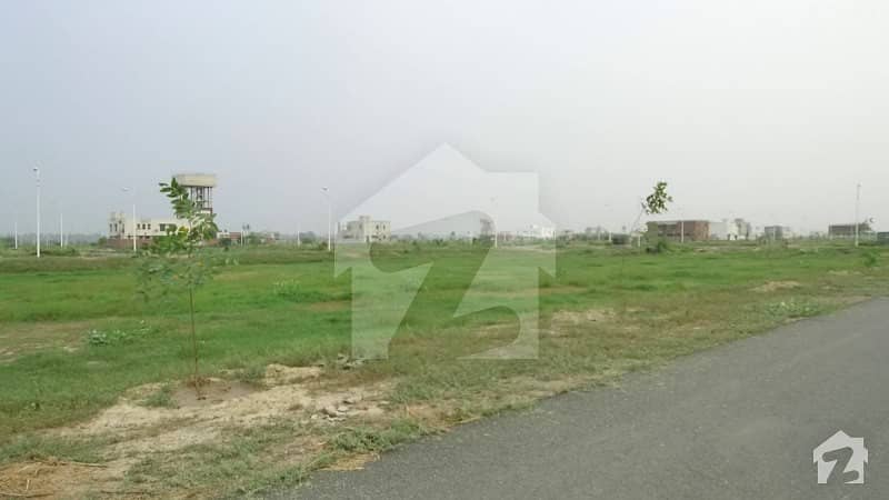 Plot No 3992 Hot Location Time To Invest  Best Opportunity To Avail