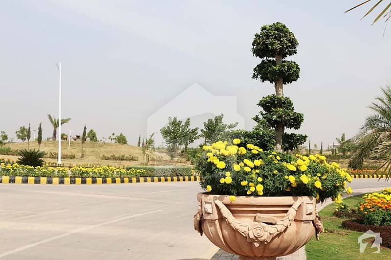 Gulberg Residencia Islamabad Plot No Size 10 Marla Block L  Height Location The Best Plot Developed And Possession