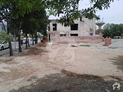 بحریہ ٹاؤن چمبیلی بلاک بحریہ ٹاؤن سیکٹر سی بحریہ ٹاؤن لاہور میں 1.3 کنال رہائشی پلاٹ 2.8 کروڑ میں برائے فروخت۔ بحریہ ٹاؤن چمبیلی بلاک بحریہ ٹاؤن سیکٹر سی بحریہ ٹاؤن لاہور میں 1.3 کنال رہائشی پلاٹ 2.8 کروڑ میں برائے فروخت۔