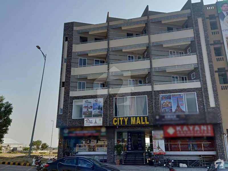 سٹی ہاؤسنگ سکیم جہلم میں 1 مرلہ دکان 60 لاکھ میں برائے فروخت۔