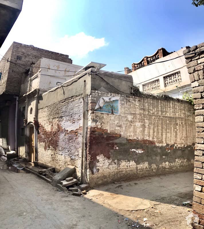 ادرز علی پور میں 2 کمروں کا 5 مرلہ مکان 1.5 کروڑ میں برائے فروخت۔