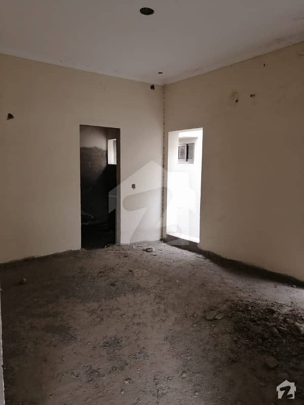 ڈیوائن گارڈنز لاہور میں 4 کمروں کا 10 مرلہ مکان 1.75 کروڑ میں برائے فروخت۔