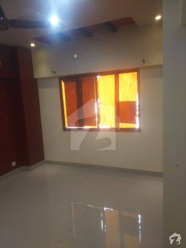 3 Bed Dd Well Maintained Flat Available For Rent Khalid Bin Waled Road