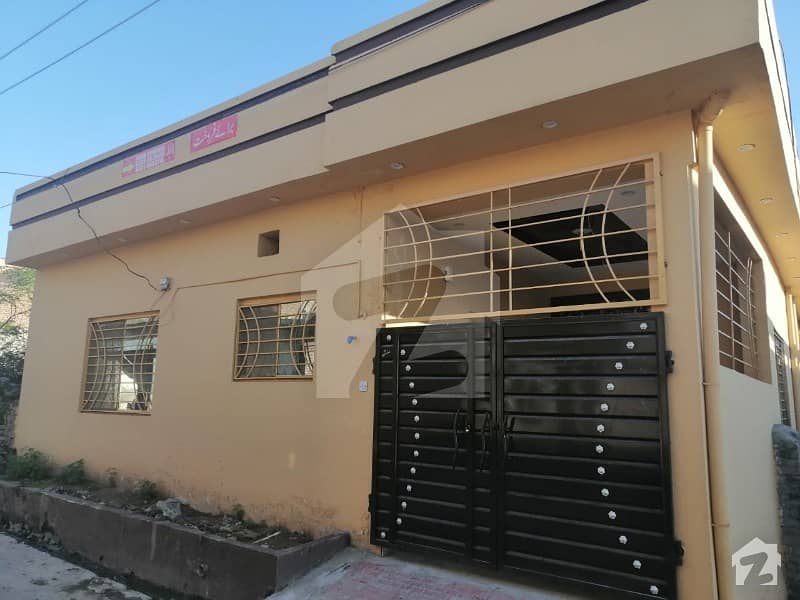 Brand New Single Storey Conner House Is Available For Sale