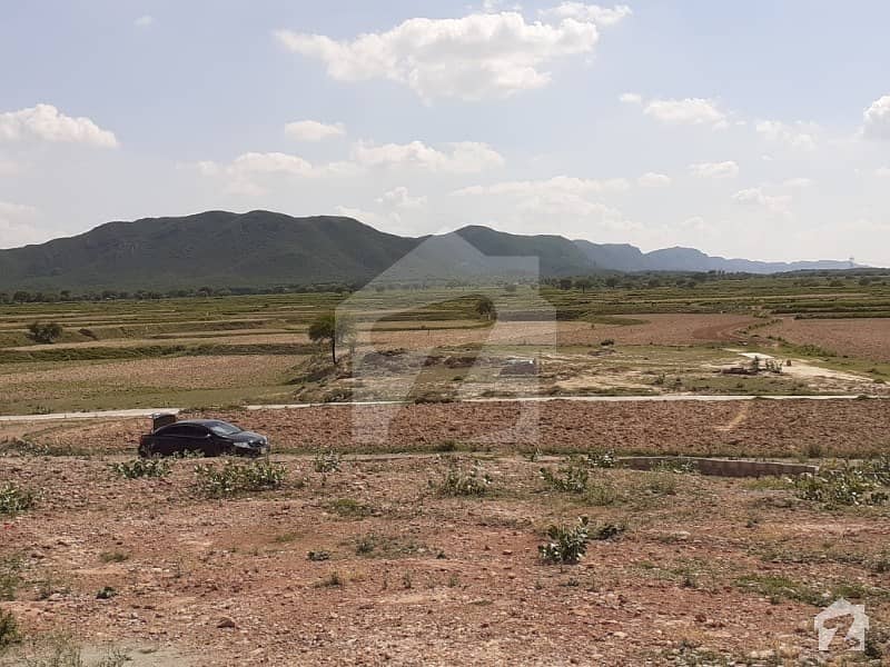 10 Kanal Agriculture Land Available For Sale In Thalian Fathy Jang Near New Airport
