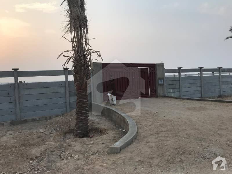 1000 Sq Yard Farm House For Sale At Available M9 Bypass Karachi Motor Way