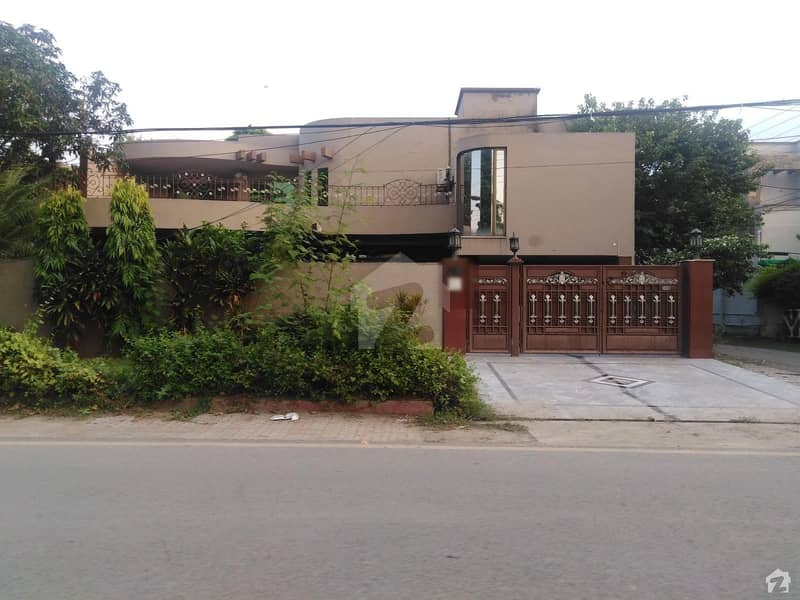 Commercial Building Is Available For Sale Commercial Building Is Available For Sale