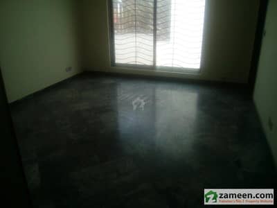 1 Kanal Single Story For Rent 1 Kanal Single Story For Rent