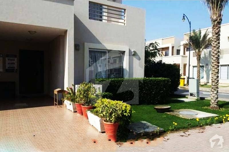 Luxurious Villa Is Available For Sale In Precinct 31