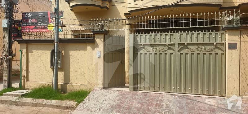 6 Marla Corner House In Nasheman And Zakriya Town