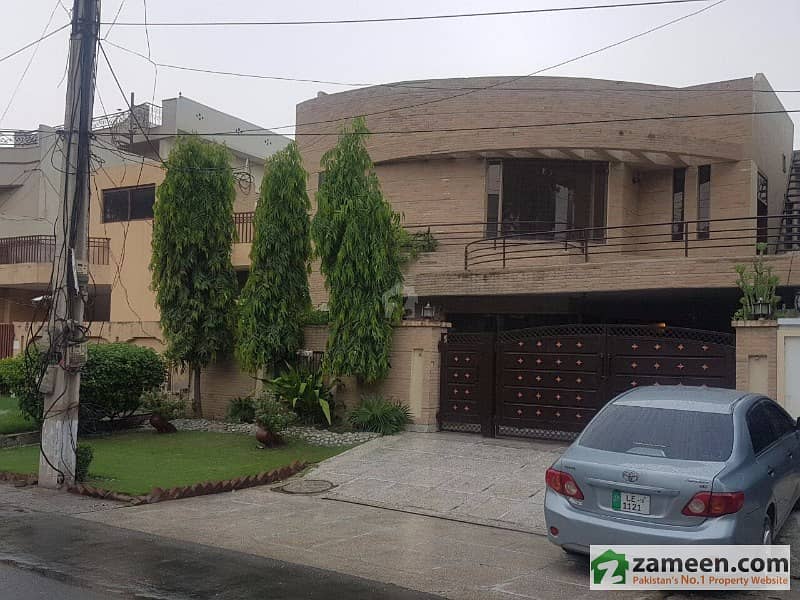 10 Marla Used House Available For Sale At Prime Location Of PGECHS Phase 1