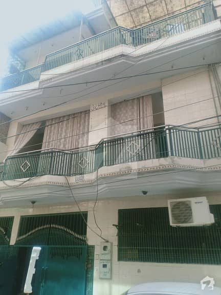 Tripple Storey Semi Commercial House For Sale