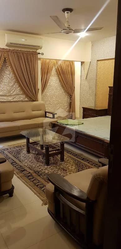 Nishat Commercial  Full Floor  Apartment Is Available For Sale