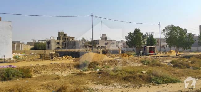 600 Sq Yds Residential Plot For Sale 600 Sq Yds Residential Plot For Sale