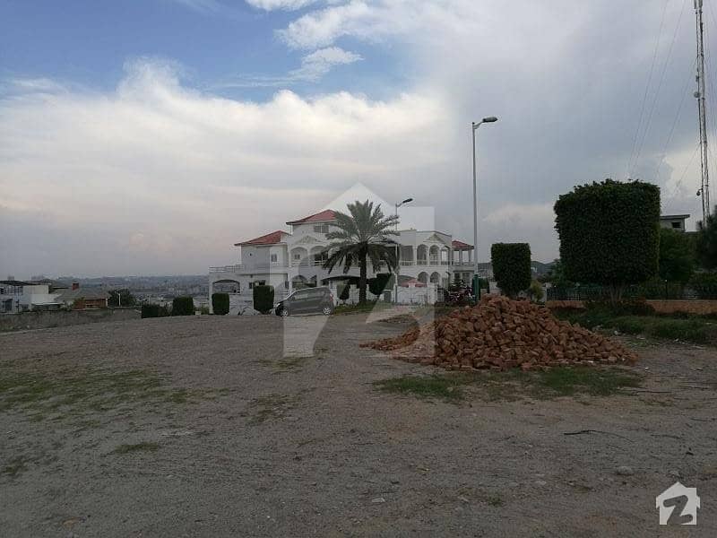 Residential Plot For Sale In  Intellectual Village Bahria Town Phase 7