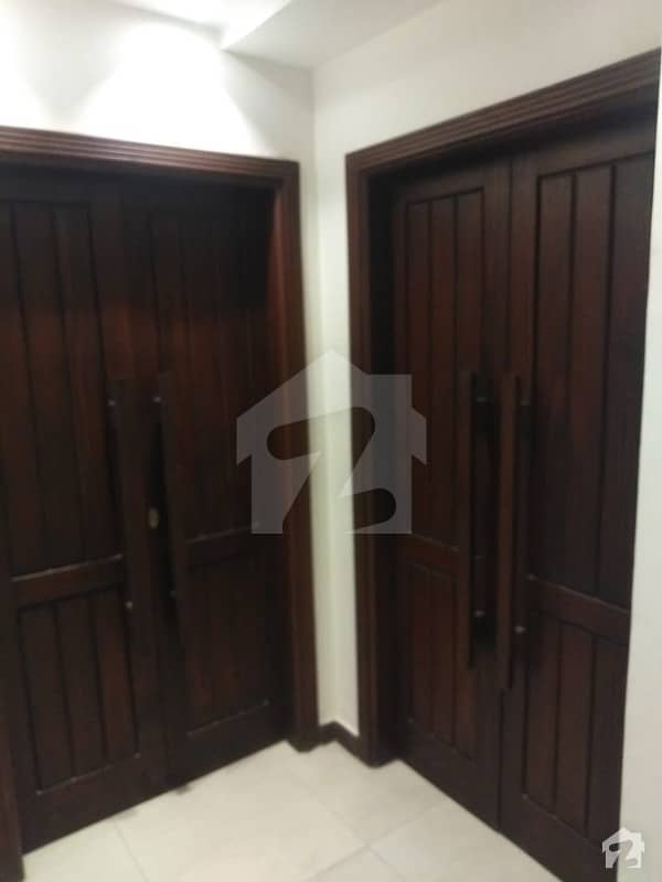 Single Bed Apartment For Sale Opposite Bahria Town LDA Approved