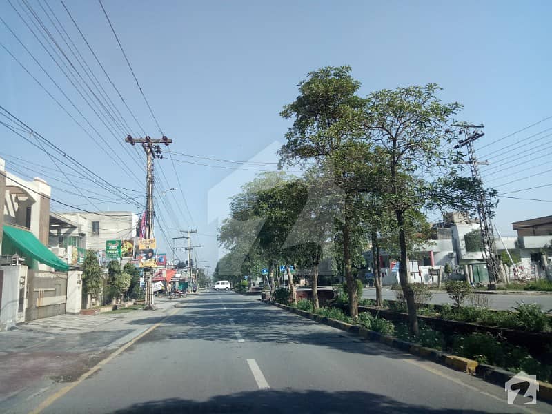1 Kanal 60 Feet Road Ideal Location For Semi Commercial Useful Plot For Sale