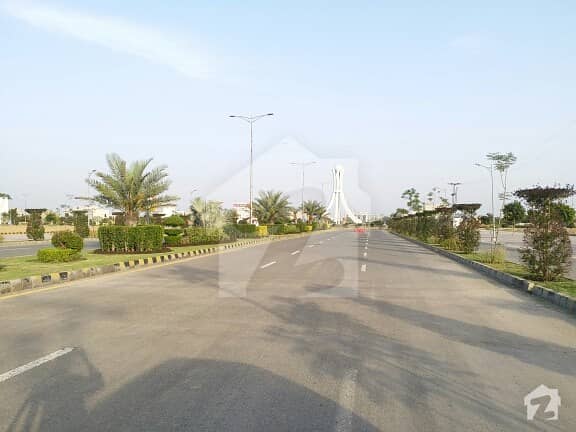 New Lahore City 5 Marla Commercial Sale Onground NFC-2 OR Bahria Town Road Attached .
