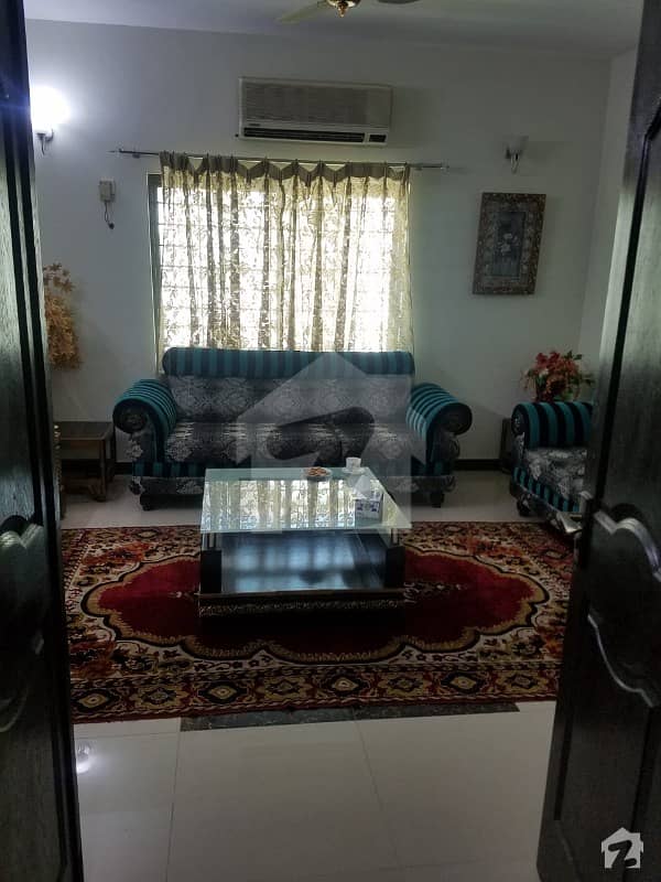 Urgent 10 Marla 3 Bed Room Flat 1st Floor For Sale In Askari 10 Lahore