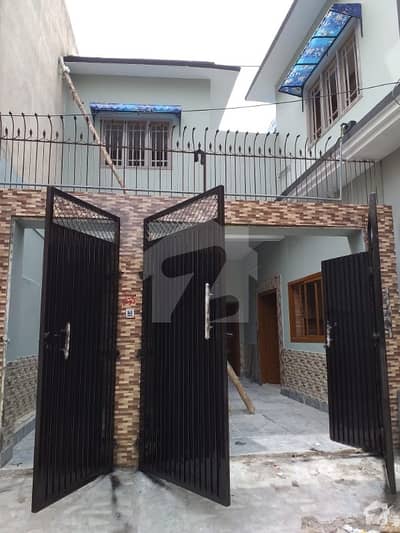 ورسک روڈ پشاور میں 7 کمروں کا 6 مرلہ مکان 1.55 کروڑ میں برائے فروخت۔ ورسک روڈ پشاور میں 7 کمروں کا 6 مرلہ مکان 1.55 کروڑ میں برائے فروخت۔