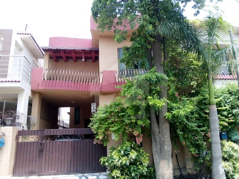 DEFENCE 7 MARLA BUNGALOW IDEAL LOCATION REASONABLE PRICE
