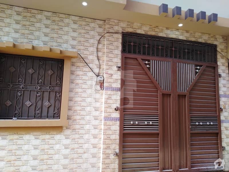 سواتی گیٹ پشاور میں 6 کمروں کا 4 مرلہ مکان 48 ہزار میں کرایہ پر دستیاب ہے۔