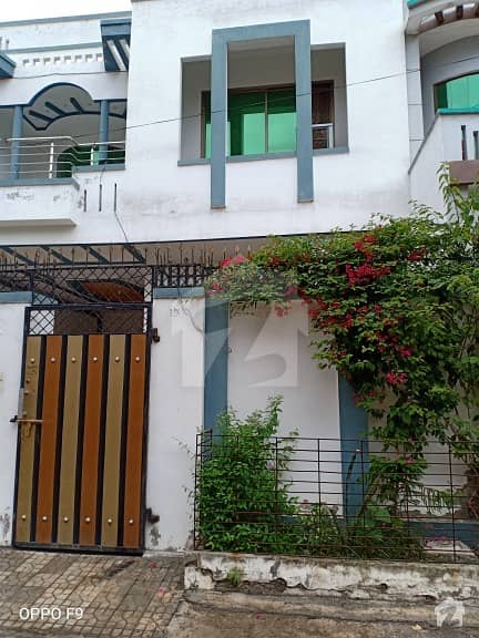 وسُو روڈ منڈی بہاؤالدین میں 4 کمروں کا 8 مرلہ مکان 1.4 کروڑ میں برائے فروخت۔