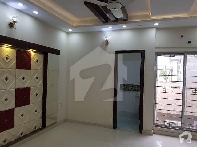 10 Marla Upper Portion In Johar Town