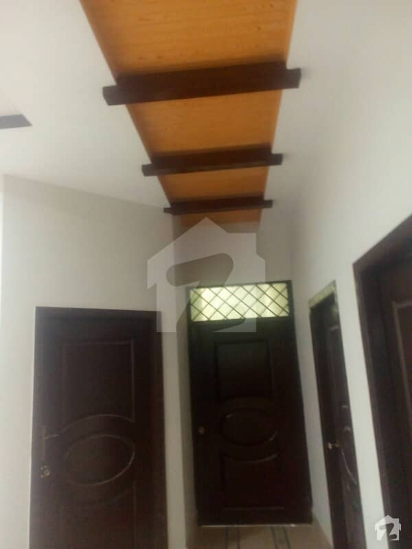 1 Kanal Newly Made House For Rent