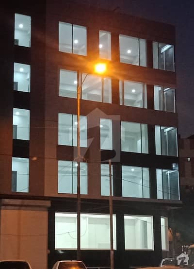 200 Sq Yards Brand New Building For Sale 200 Sq Yards Brand New Building For Sale