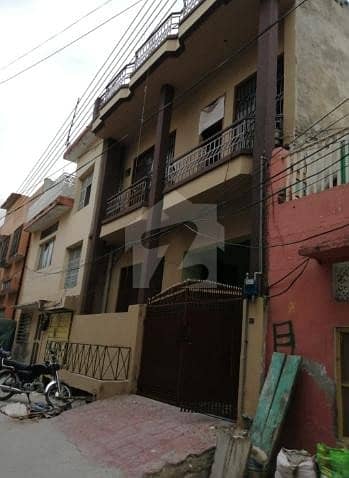 ہولی فیملی روڈ راولپنڈی میں 4 کمروں کا 5 مرلہ مکان 1.4 کروڑ میں برائے فروخت۔