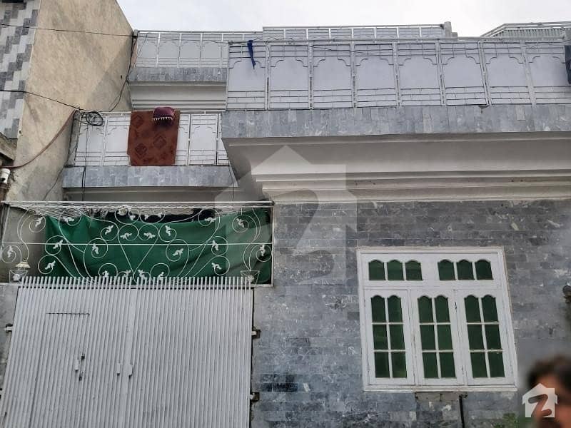 حیات آباد فیز 3 حیات آباد پشاور میں 5 کمروں کا 5 مرلہ مکان 1.5 کروڑ میں برائے فروخت۔