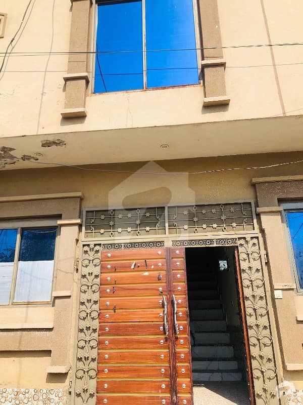 مرغزار آفیسرز کالونی لاہور میں 3 کمروں کا 2 مرلہ مکان 17 ہزار میں کرایہ پر دستیاب ہے۔
