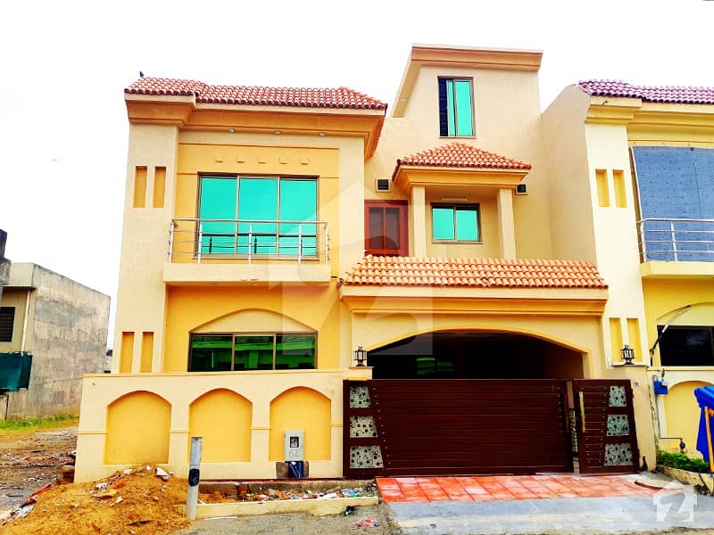 Double Unit Awesome House Is Available For Sale