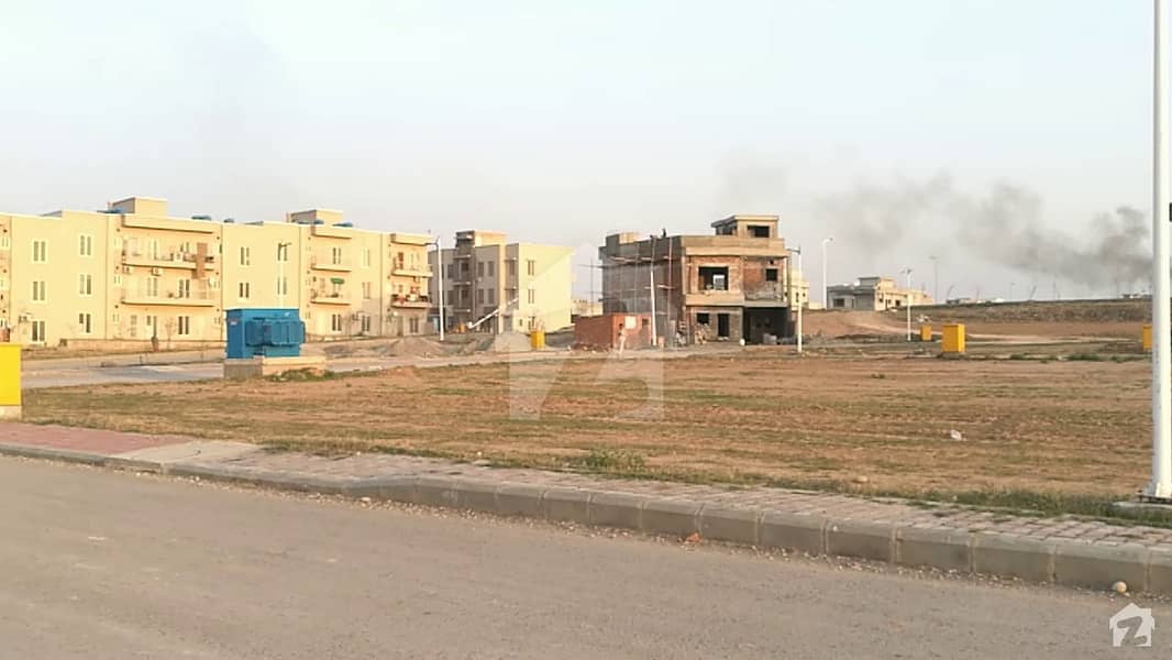 5 Marla Plot For Sale In Bahria Town At Good Location