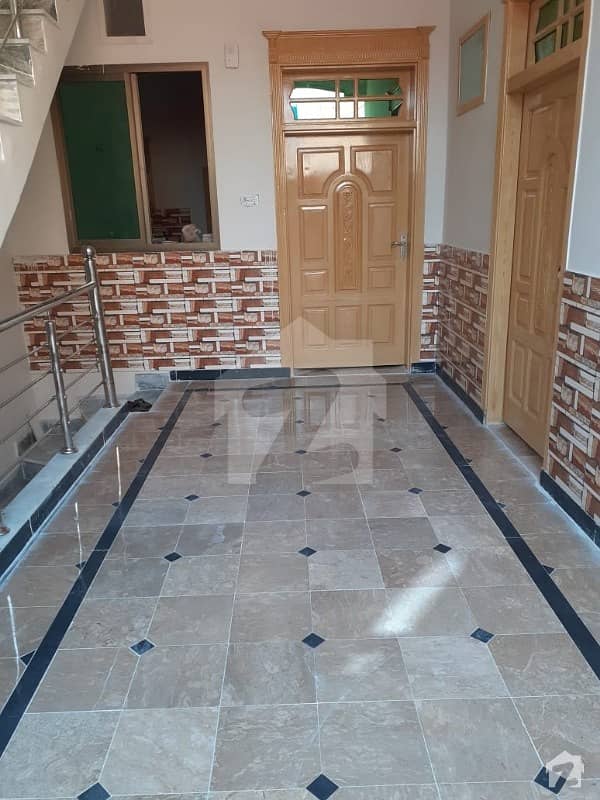 hayatabad phase 1 E2 1 kanal upper portion for rent 4 room 4 bathrooms with a car parking