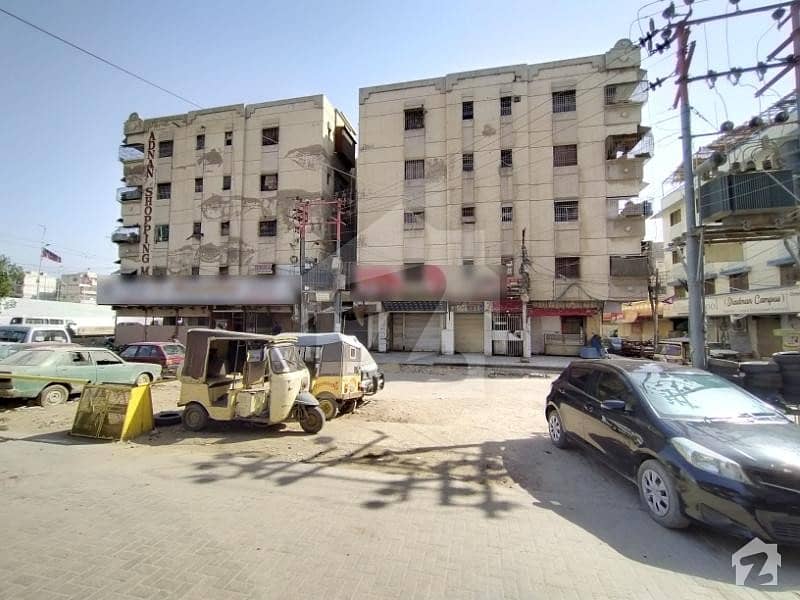 سخی حسن چورنگی کراچی میں 3 کمروں کا 3 مرلہ فلیٹ 51 لاکھ میں برائے فروخت۔