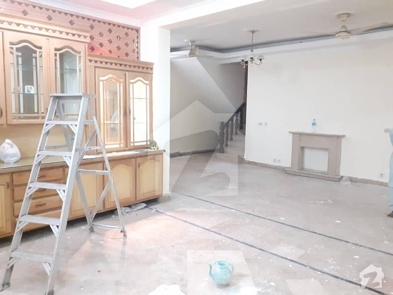 G10 Out Class Three Bed For Rent G10, Islamabad ID22575285