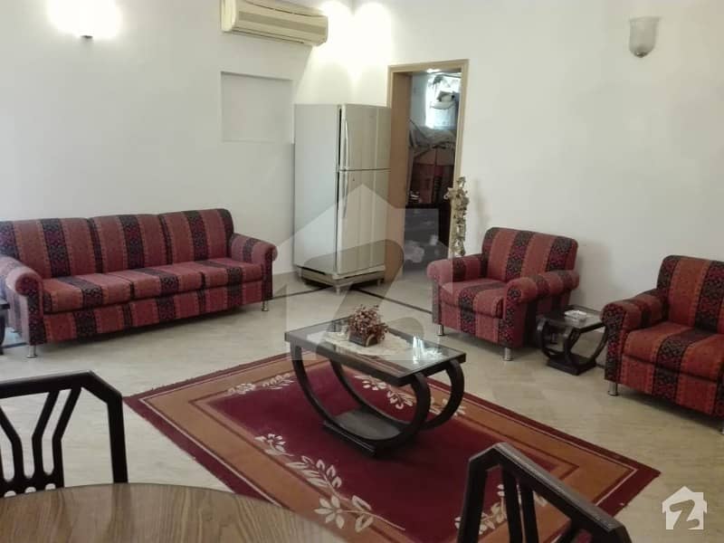 1 Kanal Furnished Upper Portion For Rent In DHA Phase 4 Lahore