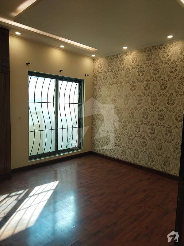 F11 Markaz Fully Renovated 3 Bed Room Apartment For Sale On Urgently Basis