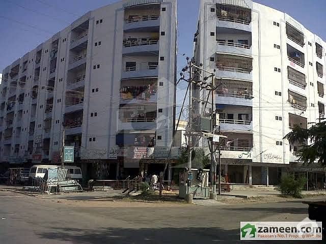 گلشنِ معمار - سیکٹر زیڈ گلشنِ معمار گداپ ٹاؤن کراچی میں 2 کمروں کا 4 مرلہ فلیٹ 22 لاکھ میں برائے فروخت۔