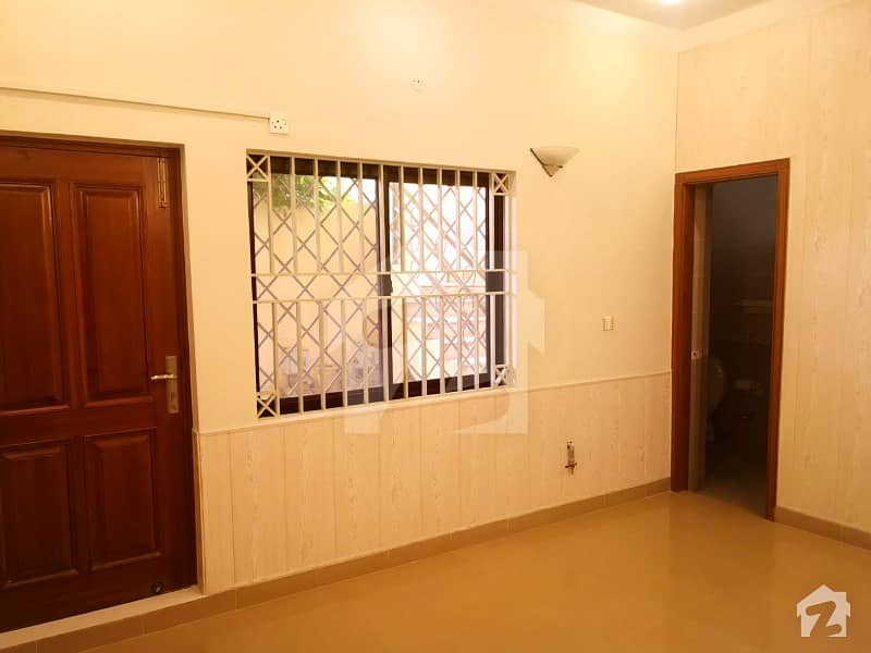 4 Beds Fully Renovated Luxury Ground Portion For Rent In F7