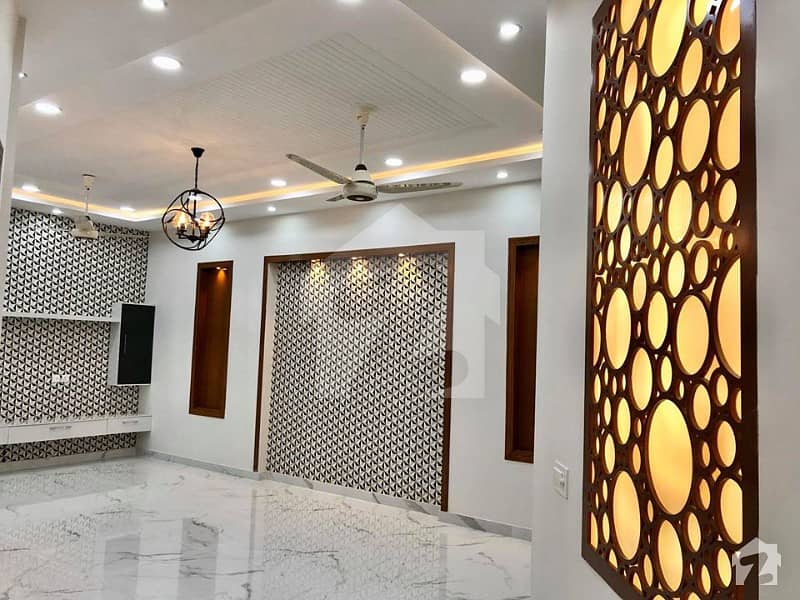 Beautiful Brand New 10 Marla Bungalow For Sale In Bahria Town