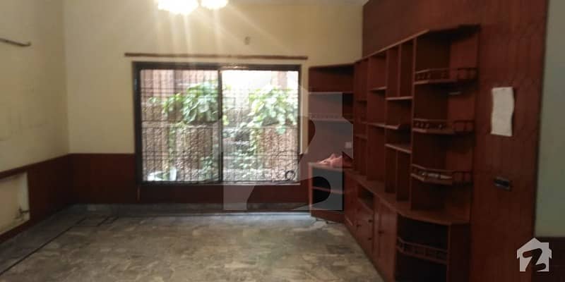 Near To LUMS University One Kanal Lower Portion For Rent