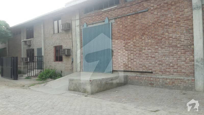فیروزپور روڈ لاہور میں 11 کمروں کا 40 کنال فیکٹری 25 کروڑ میں برائے فروخت۔