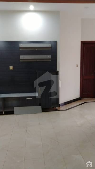 جناح گارڈنز فیز 1 جناح گارڈنز ایف ای سی ایچ ایس اسلام آباد میں 5 کمروں کا 8 مرلہ مکان 1.35 کروڑ میں برائے فروخت۔ جناح گارڈنز فیز 1 جناح گارڈنز ایف ای سی ایچ ایس اسلام آباد میں 5 کمروں کا 8 مرلہ مکان 1.35 کروڑ میں برائے فروخت۔