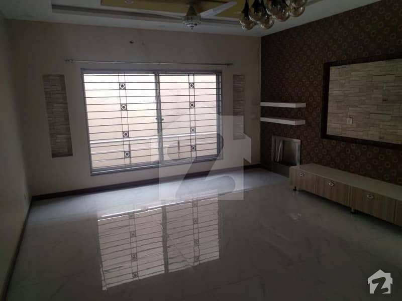 10 Marla Brand New Double Storey For Rent In Johar Town