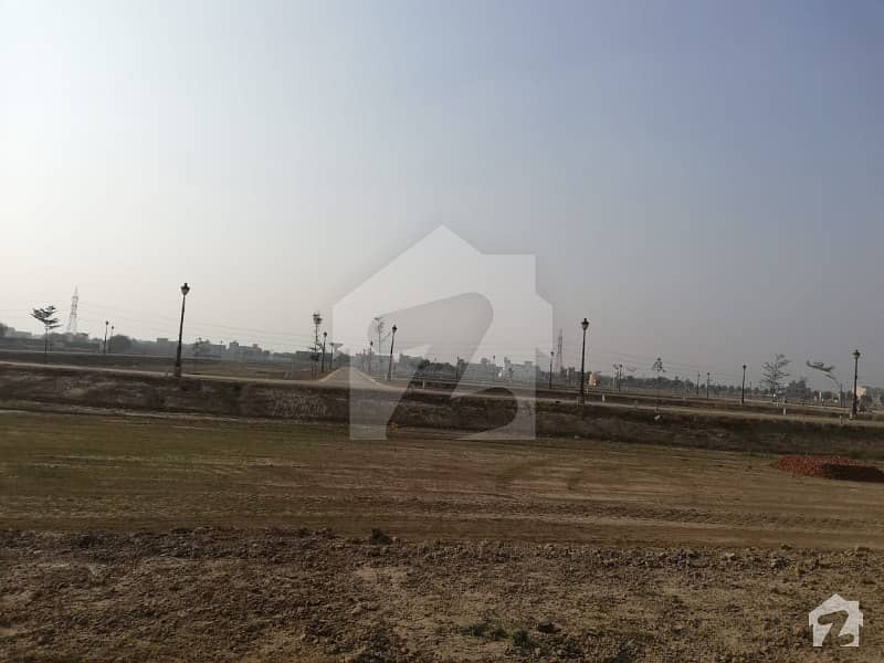 7 Marla Corner Plot For Sale In M7 A Lake City In 70 Lakh Only
