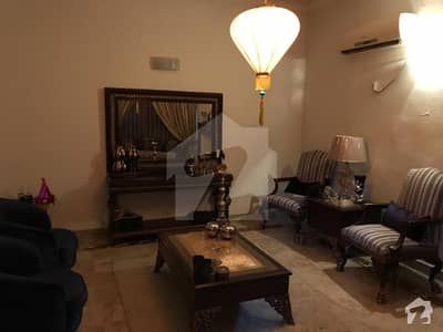 گلبرگ 3 گلبرگ لاہور میں 8 کمروں کا 1.2 کنال مکان 3.75 لاکھ میں کرایہ پر دستیاب ہے۔